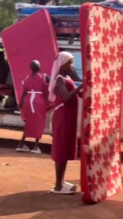 ENG: After packing everything up in boarding school they arrive back to our green gardens, to play and tranquility in our orphanage, to their family🫶🏼 

Once again our community gets filled with laughter and joy as we have two months of holiday time ahead of us before the new school year begins! 🌸🦥🐓🙌🏼

EST: Pärast seda, kui lapsed koolis kõik oma asjad kokku on pakkinud, jõuavad nad tagasi meie roheliste aedade vahele… rahu, mängude ja oma pere juurde meie lastekodus🫶🏼

Meie kogukond täitub taas naeru ja rõõmuga, sest ees on kaks kuud puhkust enne uue kooliaasta algust! 🌸🦥🐓🙌🏼